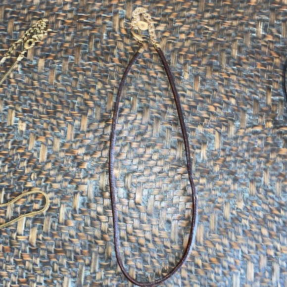 SET of FIVE Necklaces - Picture 4 of 7